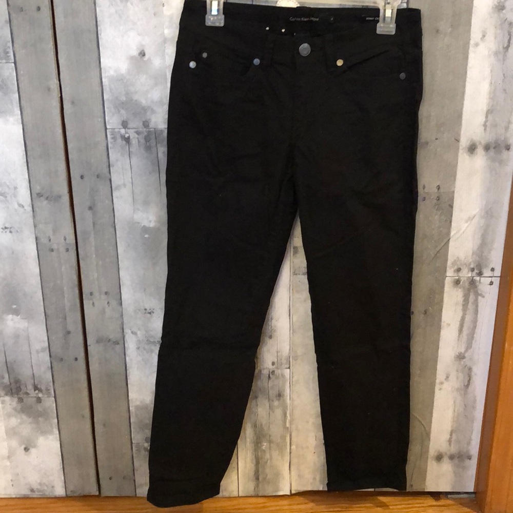 Black skinny crop pant